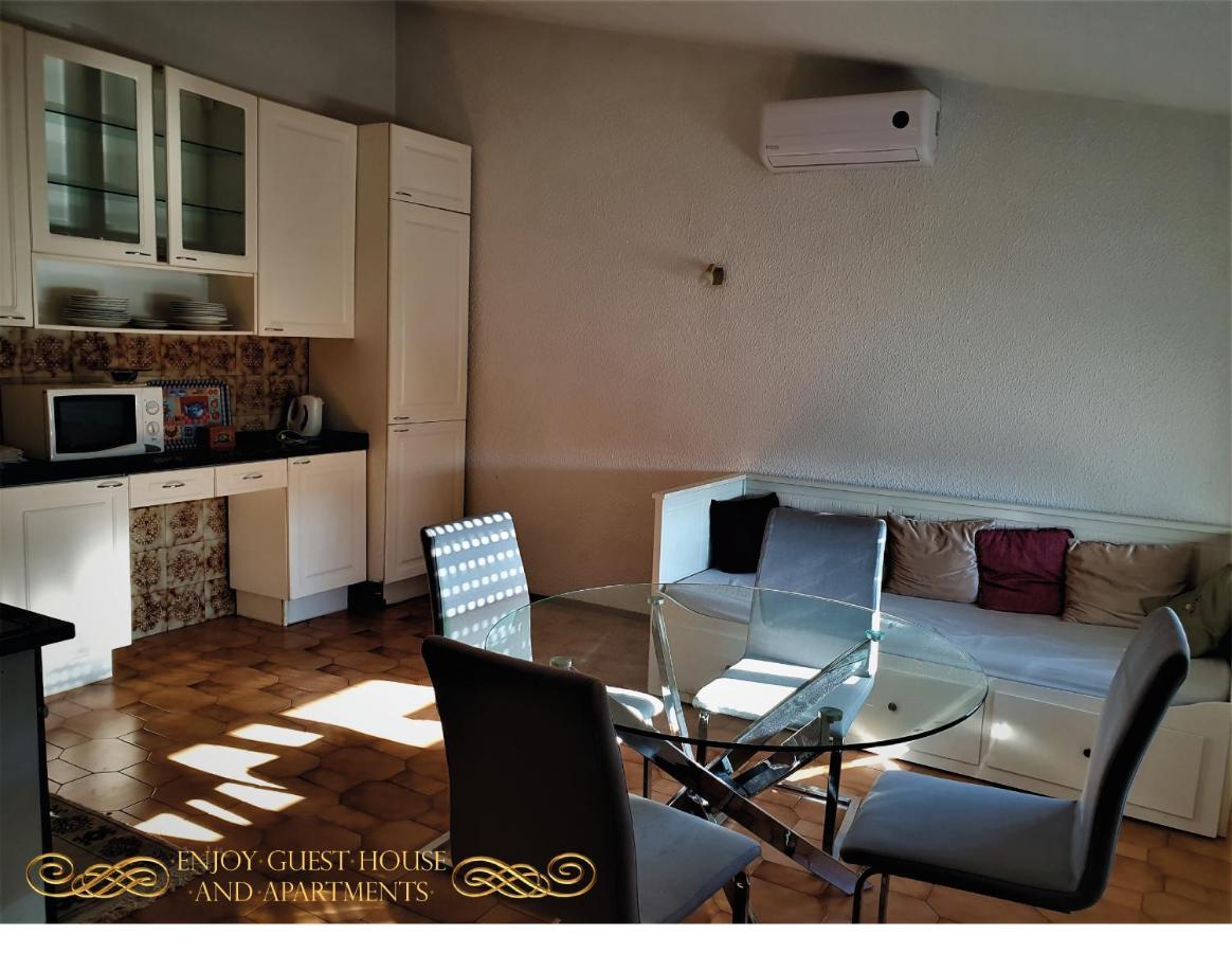 Enjoy Guest House Gmr Guimaraes Bagian luar foto