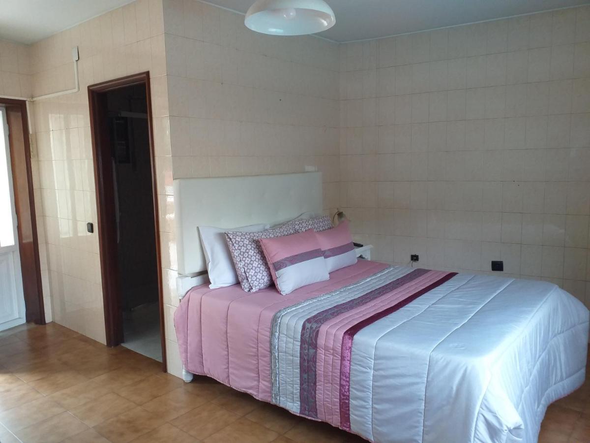 Enjoy Guest House Gmr Guimaraes Bagian luar foto